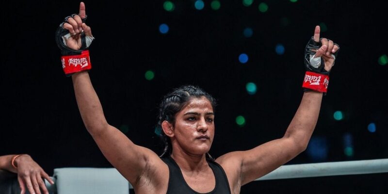India's Ritu Phogat to face Stamp Fairtex in MMA finals