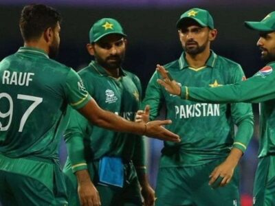 Rizwan and Malik suffer from 'mild flu' ahead of semifinal