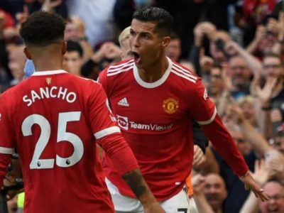 Cristiano Ronaldo and Jadon Sancho sends Manchester United into last 16