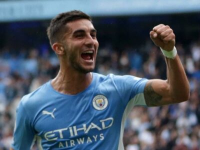 Barcelona agree to sign Ferran Torres from Manchester City