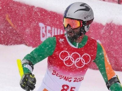 Winter Olympics: Arif Khan fails to finish men's slalom event