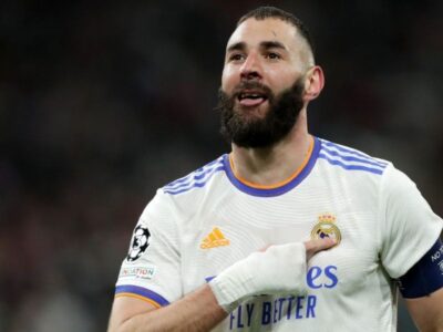 Karim Benzema's hat-trick for puts Chelsea on verge of exit