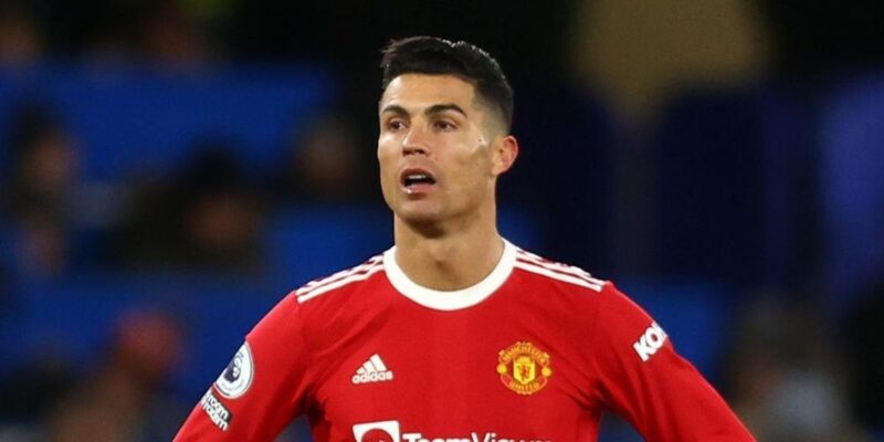 Cristiano Ronaldo apologizes for smashing supporter’s phone