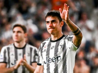Paulo Dybala in tears after his last Juventus home game