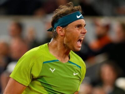 Rafael Nadal defeats Novak Djokovic