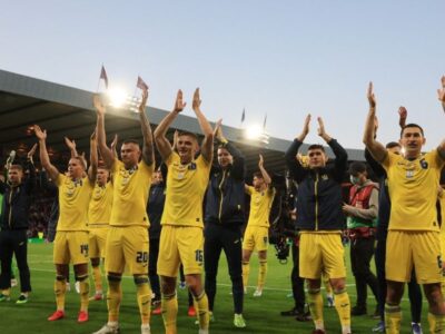 Ukraine defeat Scotland to keep World Cup dream alive