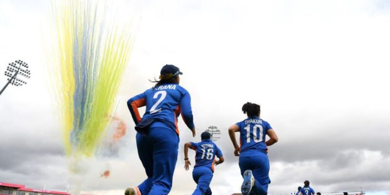 India trash Pakistan by 8 wickets to record their 1st win