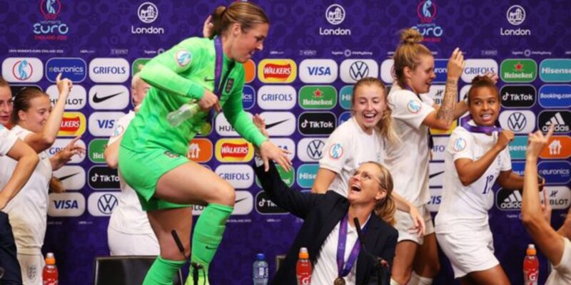 England players intrude coach's conference after Euros win - WATCH
