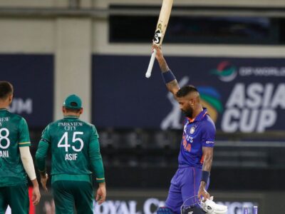 Pandya powers India to a 5-wicket win over Pakistan