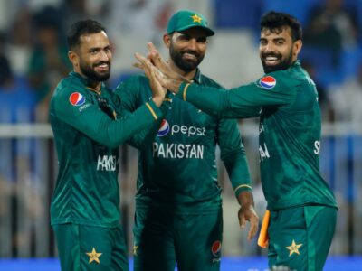 Pakistan crush Hong Kong; to lock horns with India next