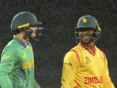 Quinton de Kock and Zimbabwe's Regis Chakabva