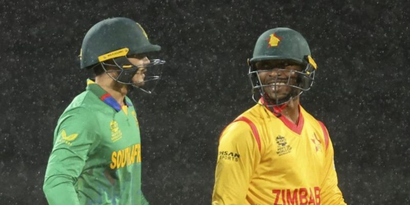Quinton de Kock and Zimbabwe's Regis Chakabva