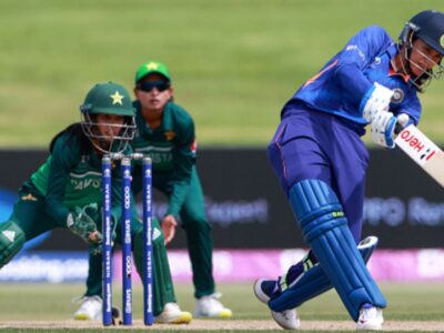 India lock horns with Pakistan