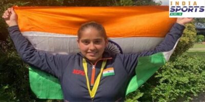 Simranpreet Holding The Indian Flag