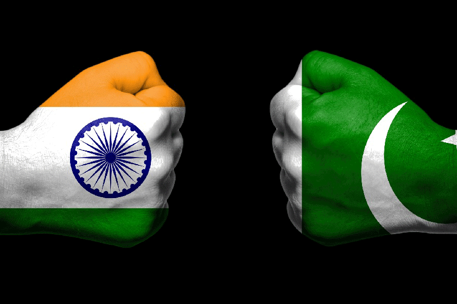 The India vs Pakistan match, arguably the most awaited fixture in the group stage, was poised to bring back memories of classic encounters between the two arch-rivals.